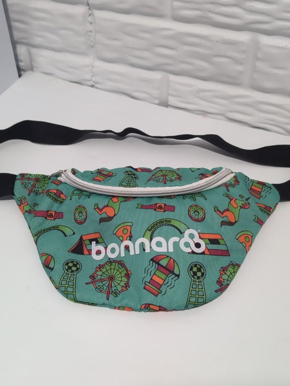 Bonnaroo Music Festival 2018 Merch Fanny Pack Bum Bag Teal Rides Fair Unicorn